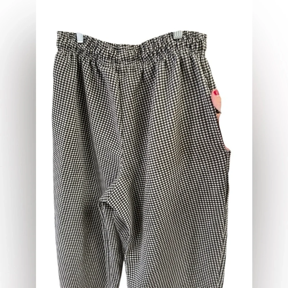 Black and white plaid straight leg chef pants